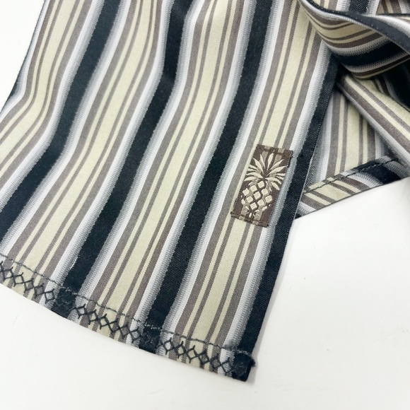 TOMMY BAHAMA Men’s Gray Black Vertical Stripe Long Sleeve 100% Silk Shirt Sz XL - Picture 8 of 10